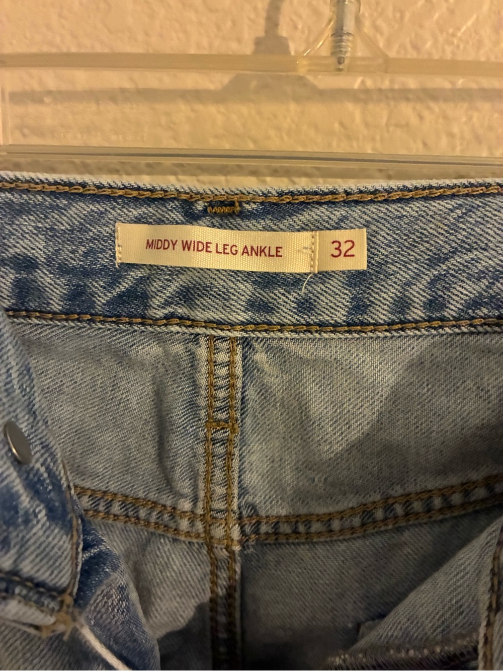 Levi's Middy Wide Leg Ankle Jeans - Light Blue Wash